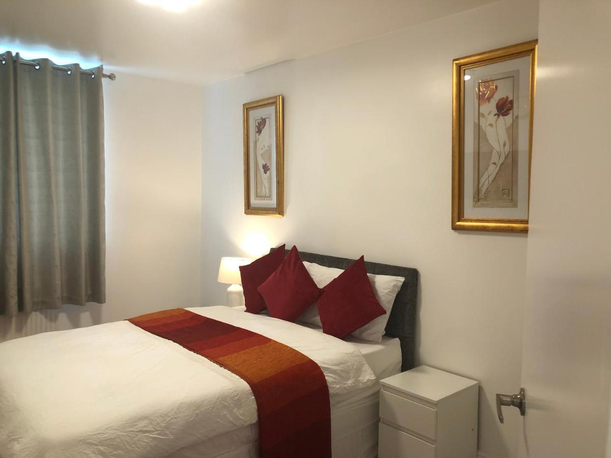 Luxury 2 Bedroom Flat In Abbey Wood, Londres Exterior foto